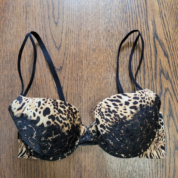Victoria's Secret Very Sexy Cheetah and Lace Push Up Bra Size Women's 34D - Picture 1 of 4